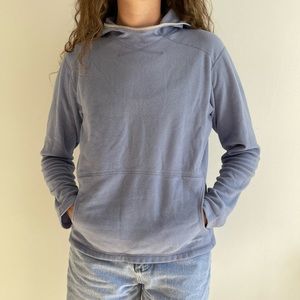 Vintage Patagonia fleece with hood and pocket